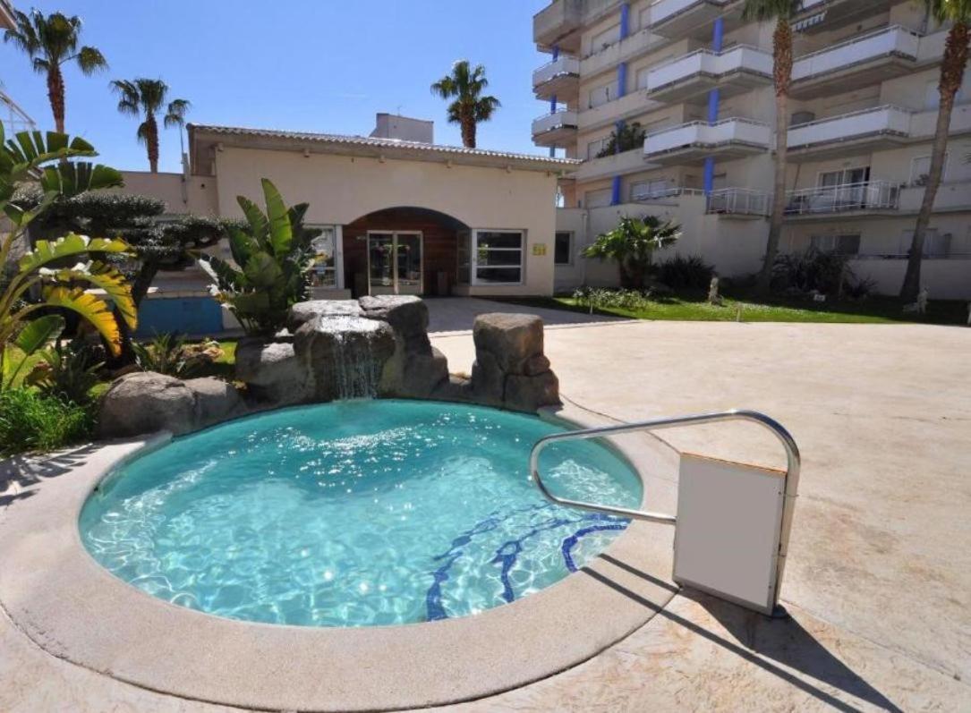 Serenity, Canal, Amarre, Piscine Et Jacuzzi Apartment *